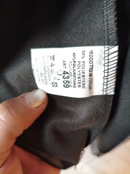 Sprzedam kurtkę z frędzlami