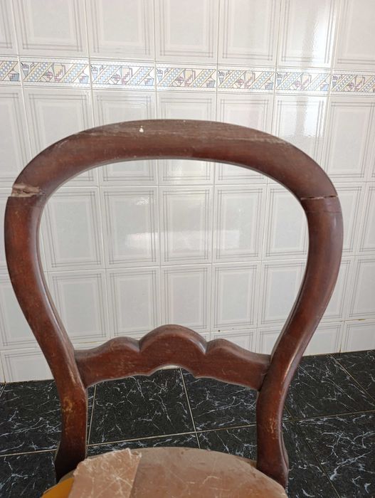 Cadeiras para restauro (4)