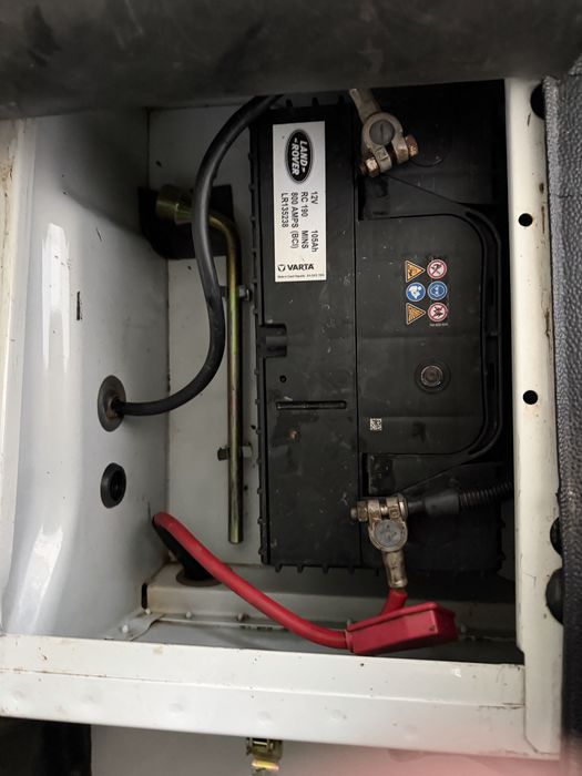 Land Rover Defender TD5 61000kms 2005 1 registo