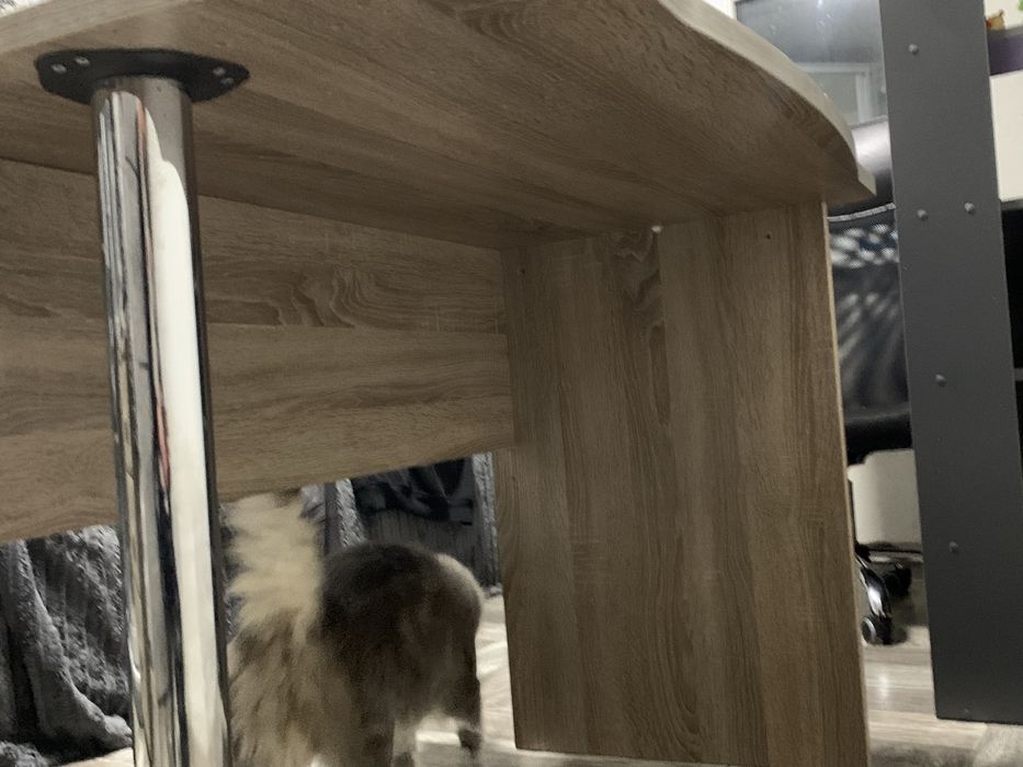 Стіл письмовий деревʼяний