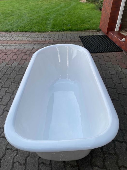 wanna żeliwna po renowacji
