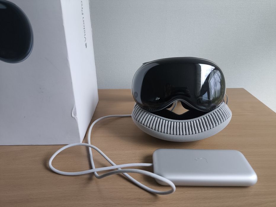 Очки виртуальной  реальности Apple Vision Pro 512GB (MQL93)