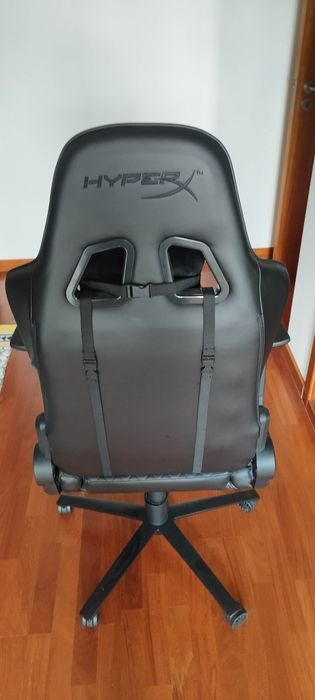 Cadeira Gaming HYPERX Jet (Até 150 kg - Elevador Classe 4 - Preto)