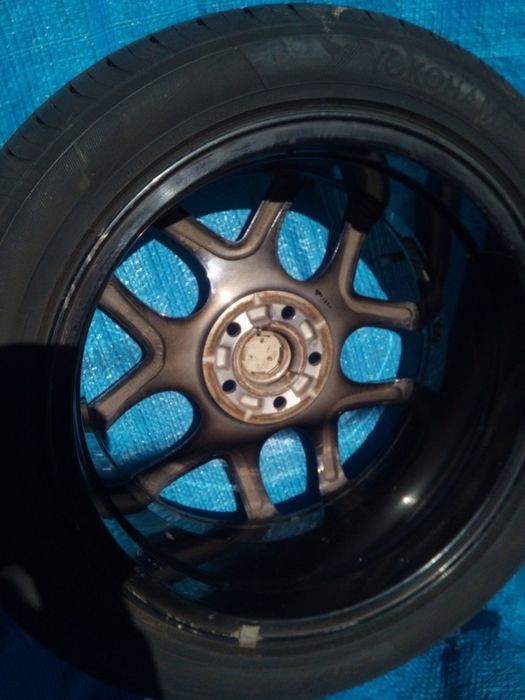 Шини диски 215/50/ R17