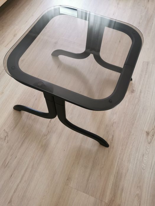 Mesa de centro tampo em vidro