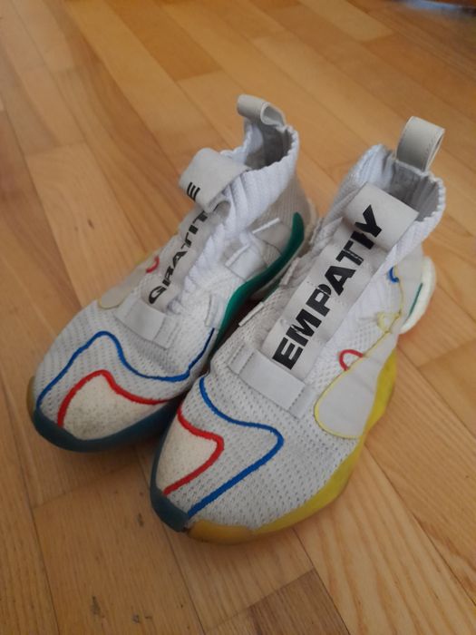 Adidas Solar Hu Glide x Pharrell Williams "Gratitude Empathy"