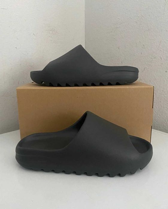 Adidas Yeezy Slide Czarny 46