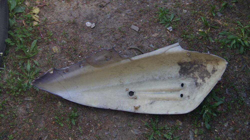 CPI skuter plastik osłona boczna pod siedzenie oryginał