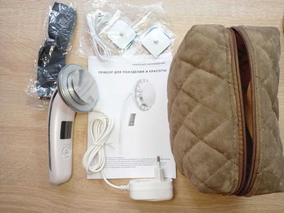 Прибор для похудения и красоты с микротоками