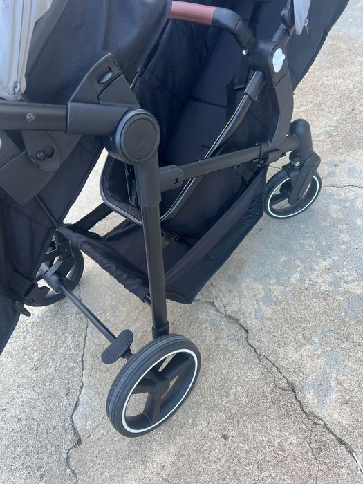 Carrinho bebé duplo