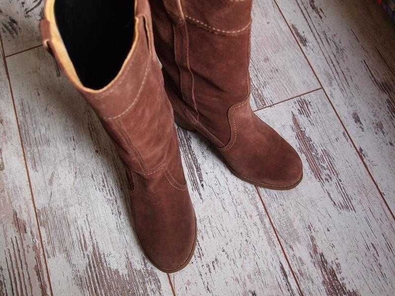 Чоботи натур нубук timberland 38 р (устілка 24,5 см)
