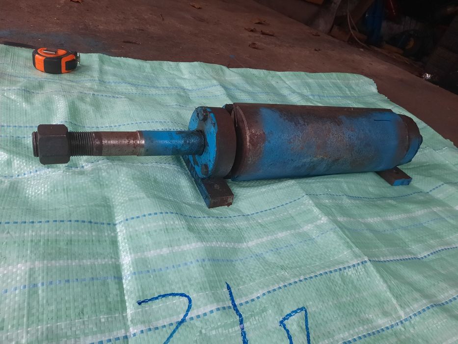 Вал до деревобробного станка 30 см