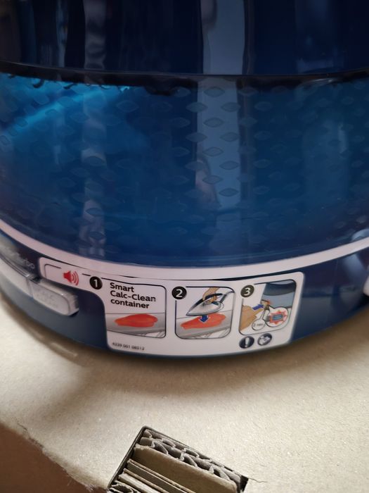 PHILIPS PERFECTCARE.      Ferro de Engomar a vapor com caldeira.