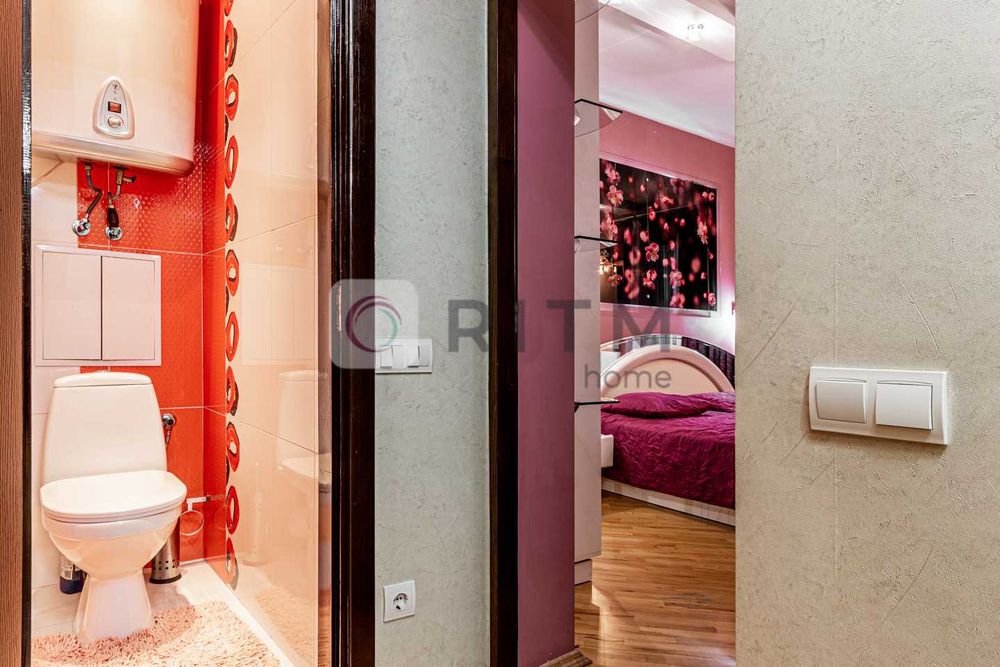 Продаж 3 кімнатна квартира з ремотом, Шевченківський район.