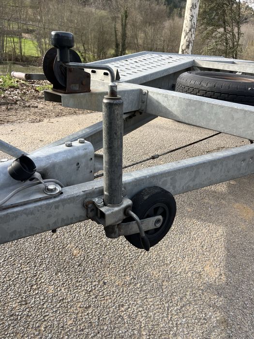 Reboque porta carros Mazzo 2.7T 2023 (Atrelado)