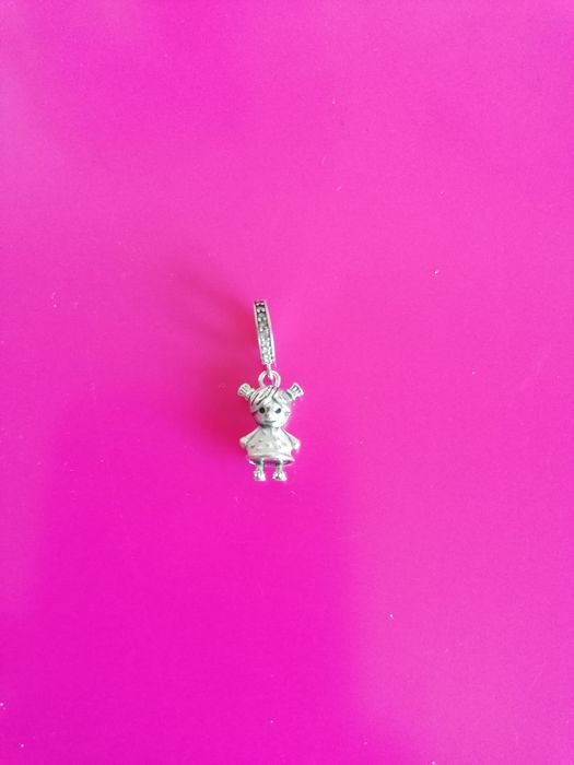 Peça de prata menina