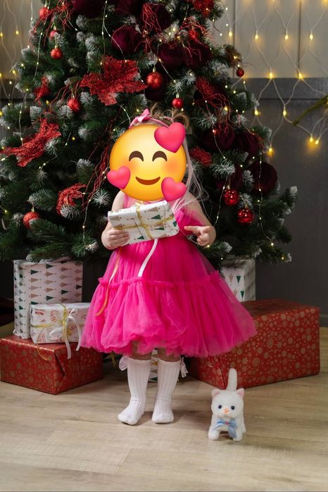 Святкова сукня для дівчинки