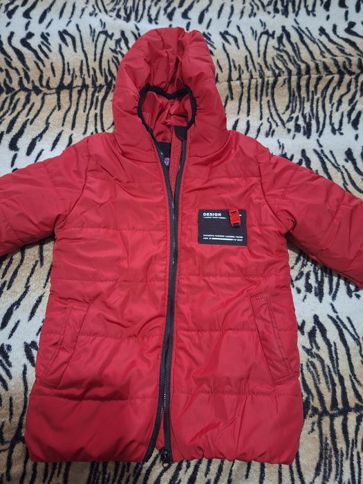 Зимова куртка на хлопчика 110 см