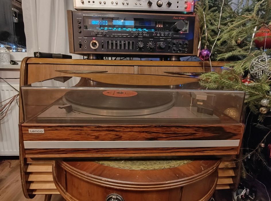 Gramofon LENCO L 75 Made in Switzerland