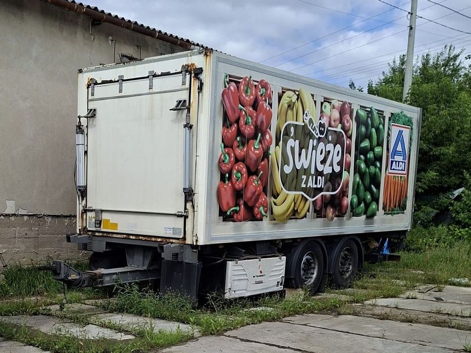 Krone Przyczepa chłodnia Krone, przejazdowa, winda BÄR, agregat Mitsubishi  Przyczepa chłodnia Krone 2013, tandem, przejazdowa, winda BÄR, agrega