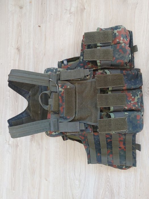 Sprzedam kamizelkę taktyczną