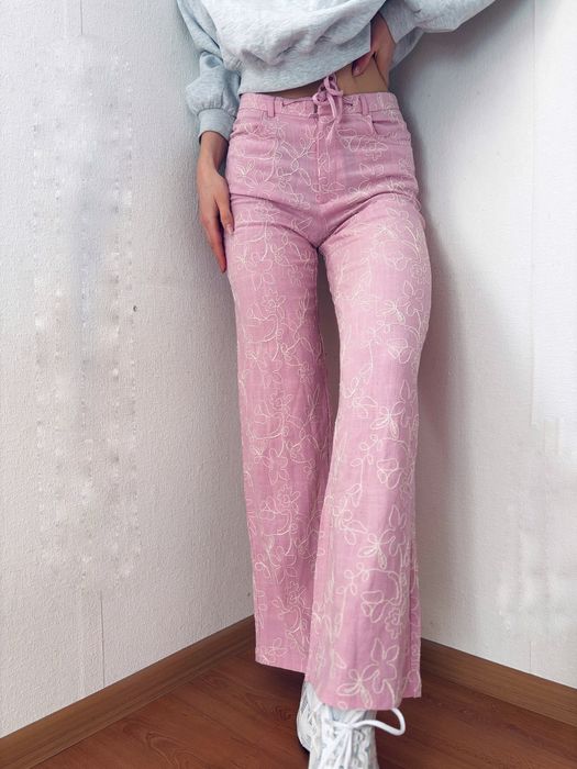 Lniane haftowane spodnie straight rozowe nowe z metkami Stradivarius