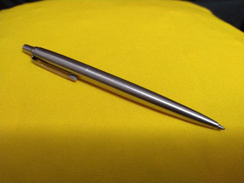Caneta Parker aço inox escola escritório gabinete quarto casa vivenda.