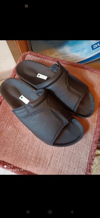 Pantofle męskie ze skóry, pantofle