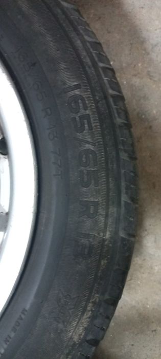 Pneus Michelin 165/65 R13
