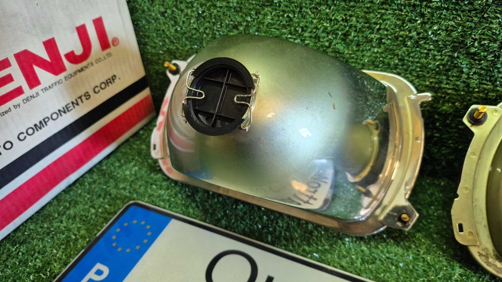 Par Otica Farol Esquerdo Direito Renault 12 R12 1973 em diante Ref. 0870-030600 NOVO