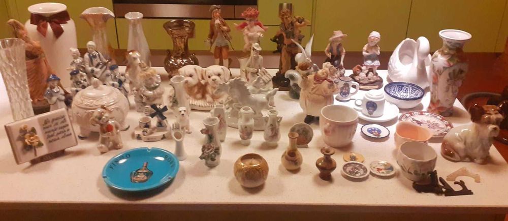 Antique Tableware Items - Lot435562880602613761