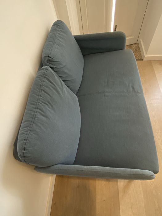 IKEA GLOSTAD Sofá 2 lugares, Knisa azul esc.
