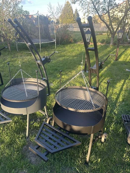 Solidny Grill ogrodowy!