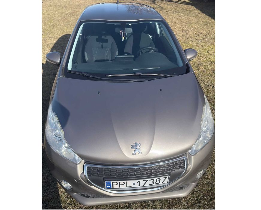 Peugeot 208