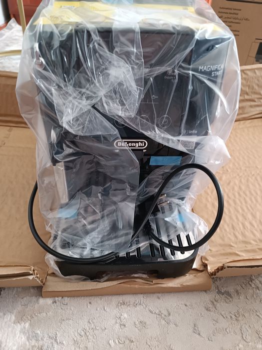 Кавоварка Delonghi