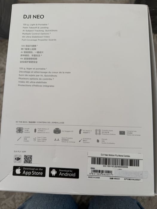 Квадрокоптер DJI NEO Motion Fly More Combo