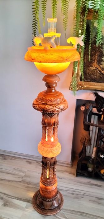 Fontanna, lampa, poidło dla ptaków alabaster
