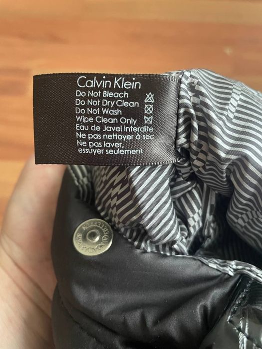 Маленька сумочка Calvin Klein
