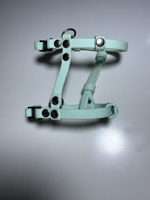 Шлейка для собак