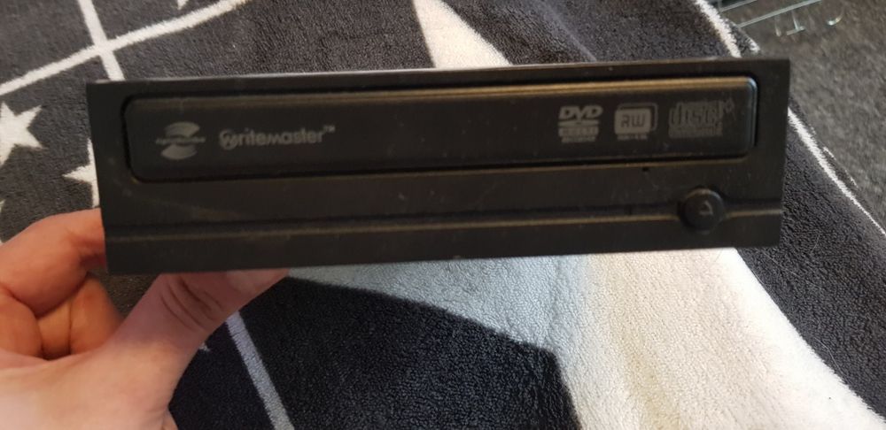 Kieszeń cd dvd komputer