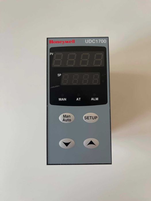 Honeywell UDC1700 Micro-Pro DC170311001000