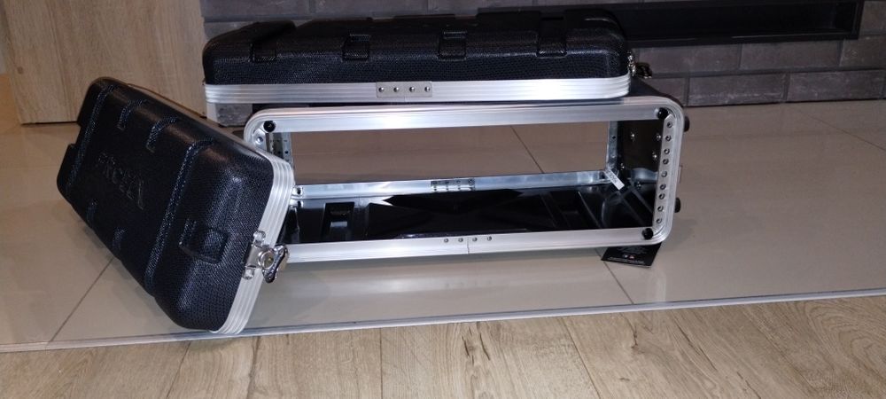 Case skrzynia transportowa 19'' Proel FOABSR3U shallow