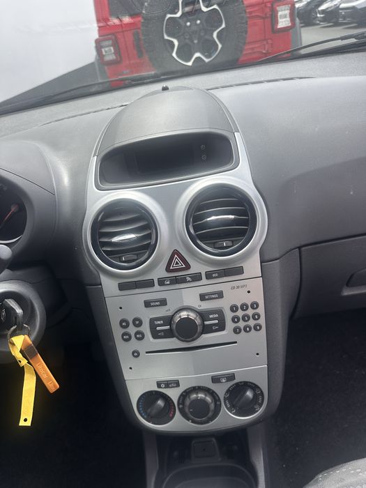 Opel corsa 2013 1.2