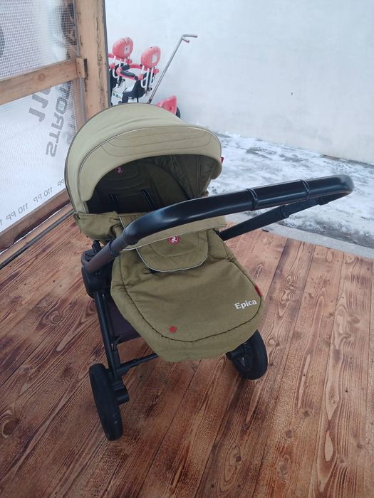 Продам в гарному стані прогулянкову коляску Carello Epicao