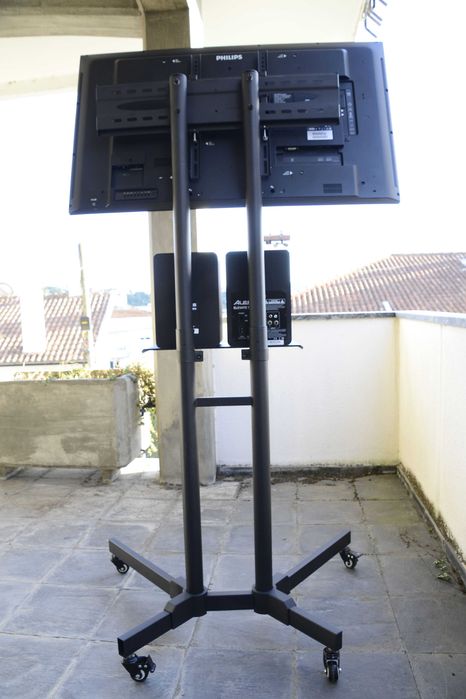 SUPORTE E MONITOR PHILIPS 43'' POLEGADAS FULL HD  75% DESCONTO