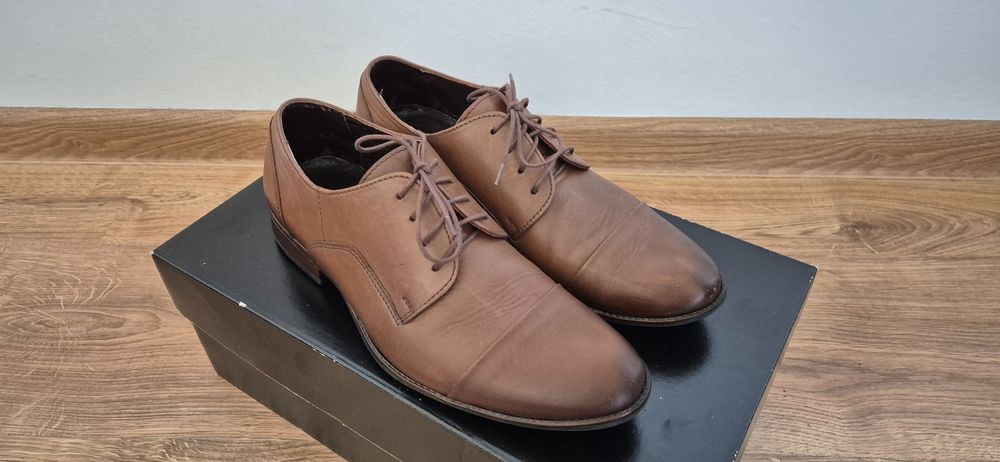 # VILLARO # Brązowe Buty Chłopięce Rozm. 35