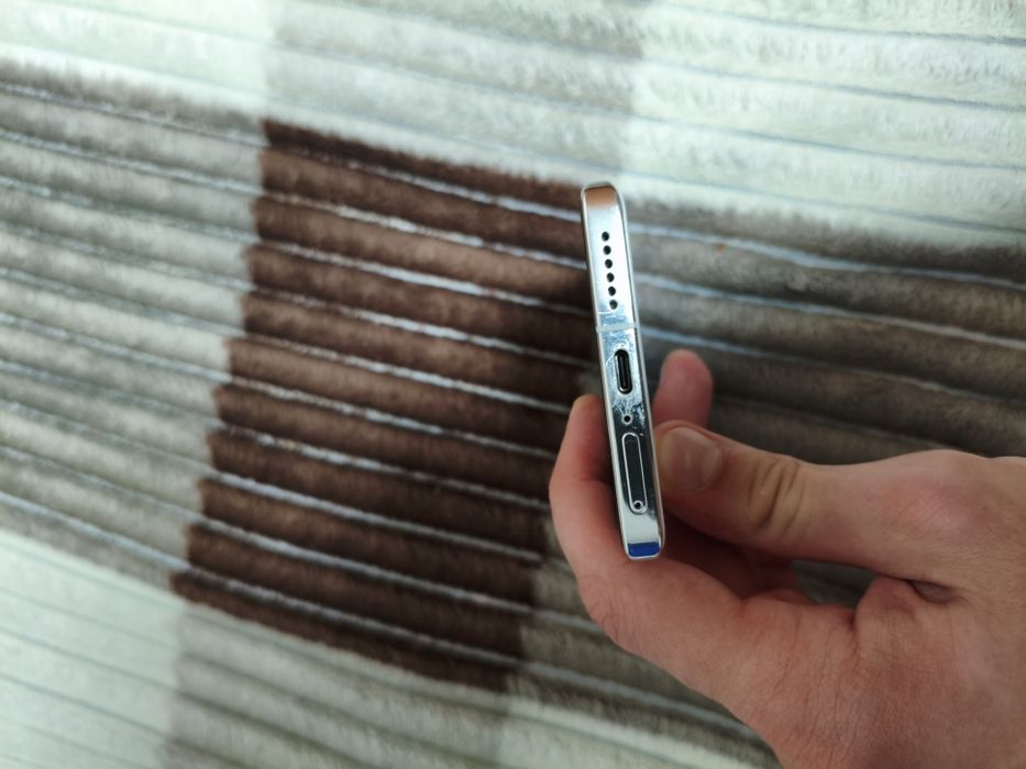 Продам Vivo x100