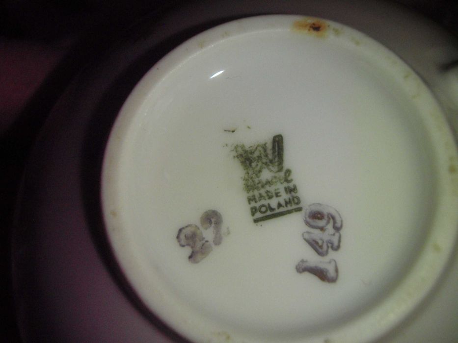 Filiżanki porcelanowe delikatne 10 sztuk bez spodeczków