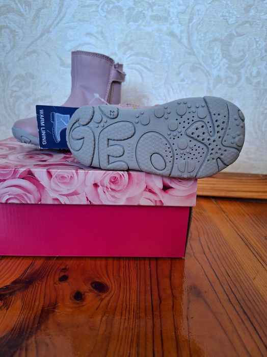 Черевики для дівчинки Geox 22 р