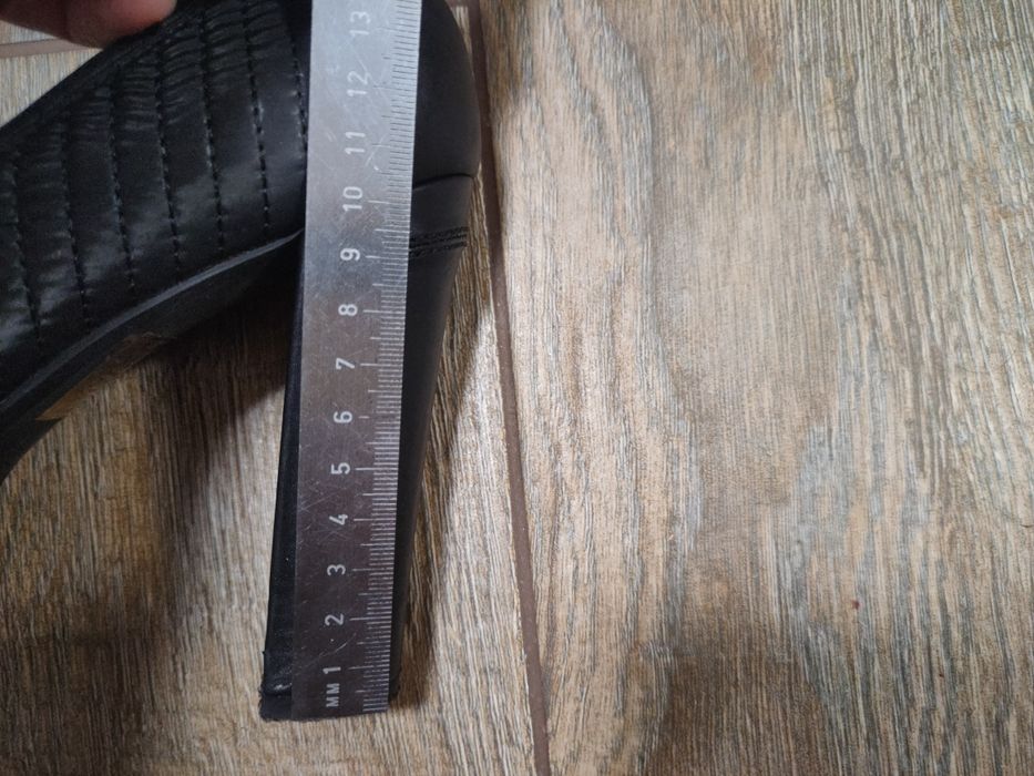 Туфли Carlo Pazolini р.37 в хорошем состоянии